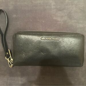 Michael Kors Black Wristlet Wallet